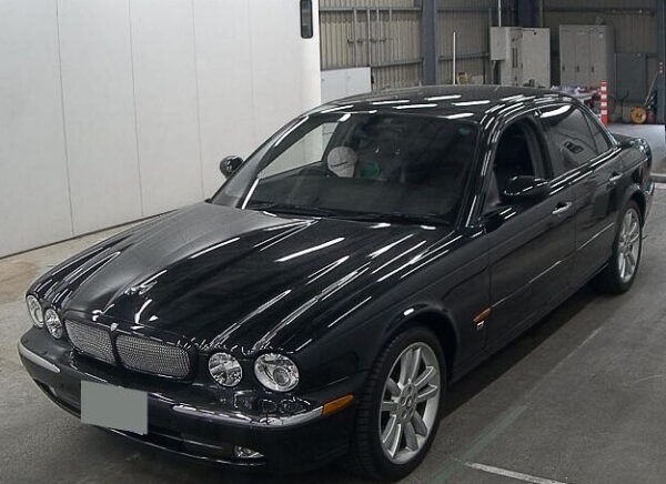 2004/54 Jaguar XJR super V8 Supercharged