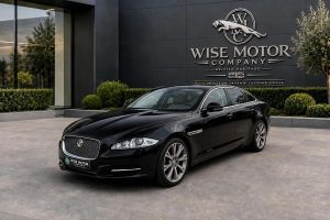 ONLY 19000 MILES From New. 2014/14 Model, Jaguar XJ 3.0 Supercharged Petrol "Premium Luxury" 19000 Miles From New