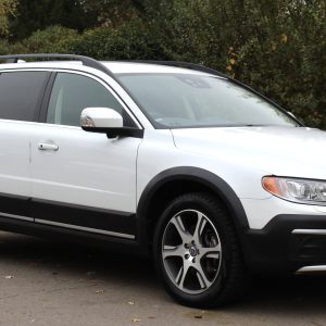 Volvo XC70 3.0 Petrol T6 AWD Se Lux Petrol, Automatic Estate. 32000 Miles from New!