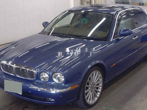 A Very Rarer 2005/05 Jaguar XJ 4.2 "Super V8" LWB Supercharged Sovereign 400bhp X350 Model.
