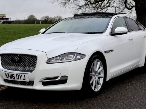 A Stunning 2016 XJ 3.0 V6 Supercharged "Premium Luxury" 340Bhp, Petrol, 8 Speed Automatic, X351 Model