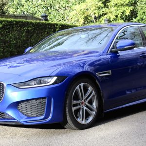 A Beautiful 2019/69 (UK Supplied Car) Jaguar XE R-Dynamic SE Automatic