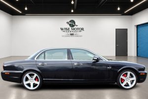 SOLD. A Beautiful 2008/08 XJ 4.2 "Super V8" LWB Petrol Supercharged Sovereign 400 bhp X358 "Final Edition"