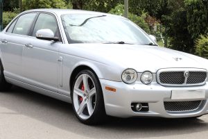 SOLD. 2009/09 Jaguar 4.2 "Super V8" LWB, 29000 Miles from New, X358 Model