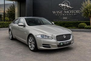 A Stunning 2013/63 Jaguar XJ 3.0 V6 Supercharged Petrol, Premium Luxury, 26000 Miles Only